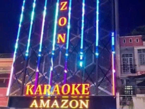 Không gian AMAZON